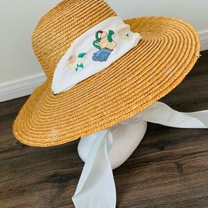 Straw hat